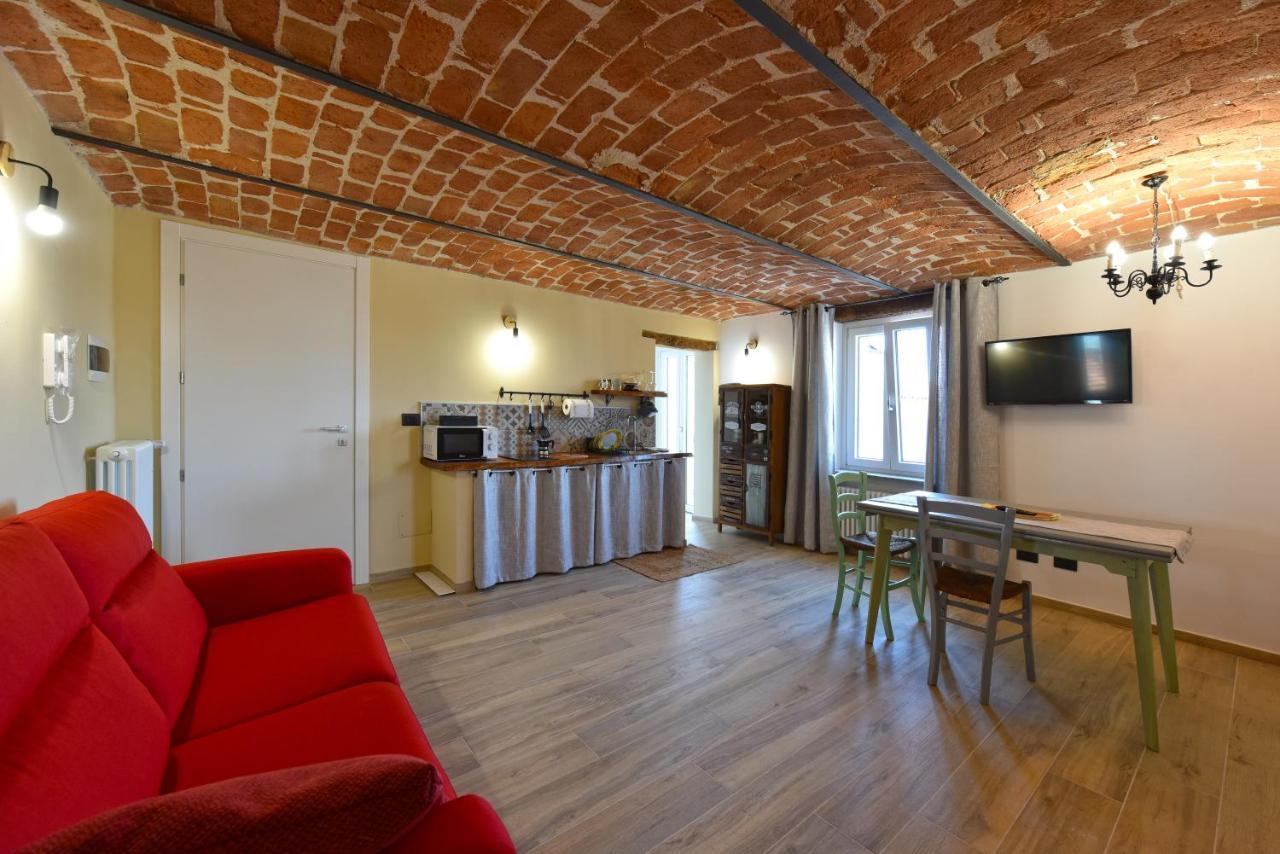 Appartement Casa Valentina 1902 à Montegrosso dʼAsti Extérieur photo