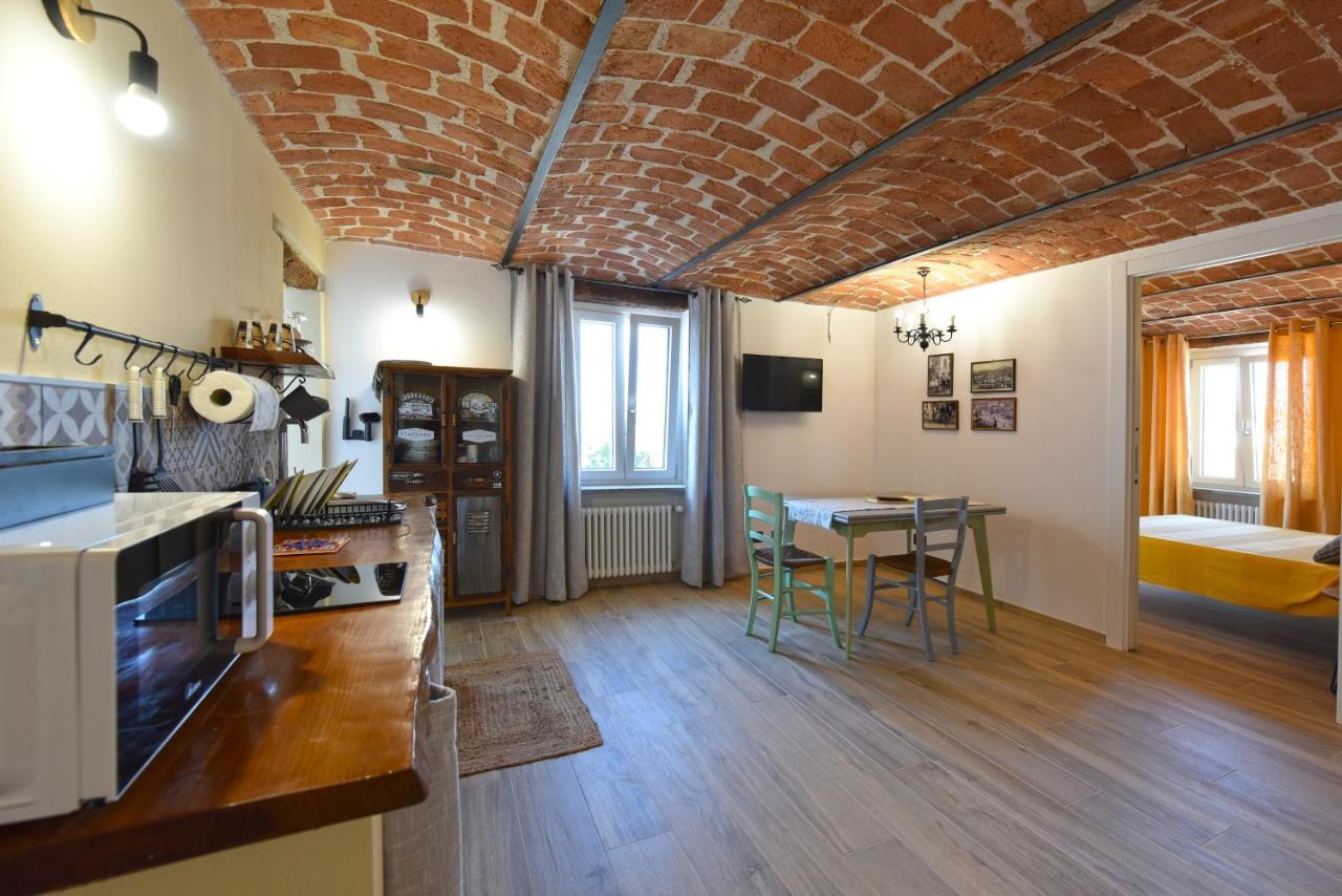Appartement Casa Valentina 1902 à Montegrosso dʼAsti Extérieur photo